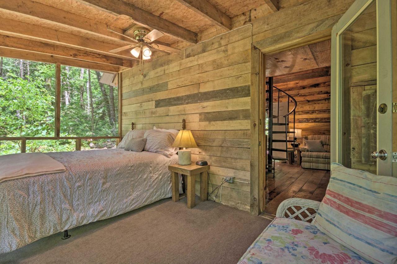 Creekside Cabin With Deck In Pisgah Forest! Barnardsville Exterior photo